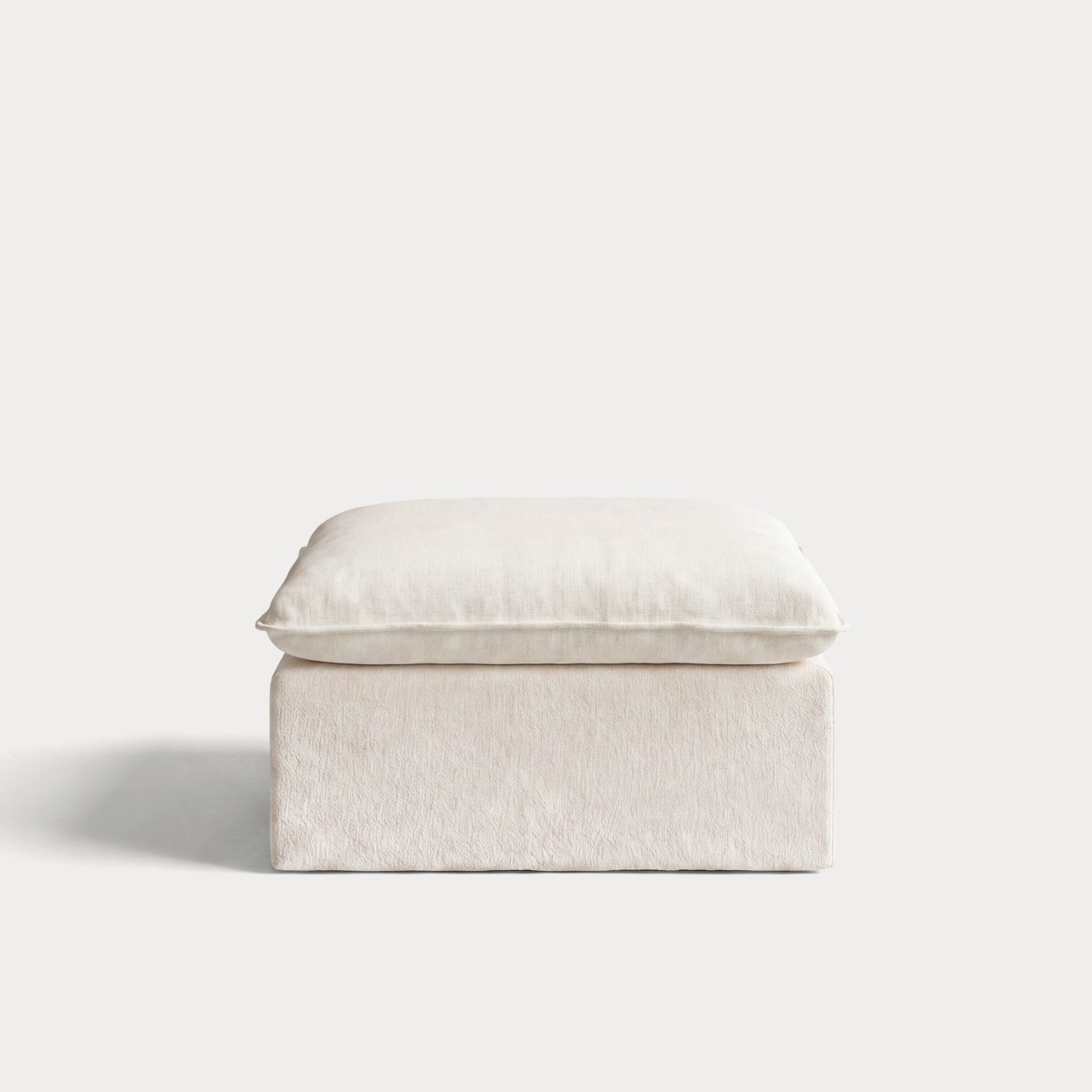 ch_front-view_ottoman-creme
