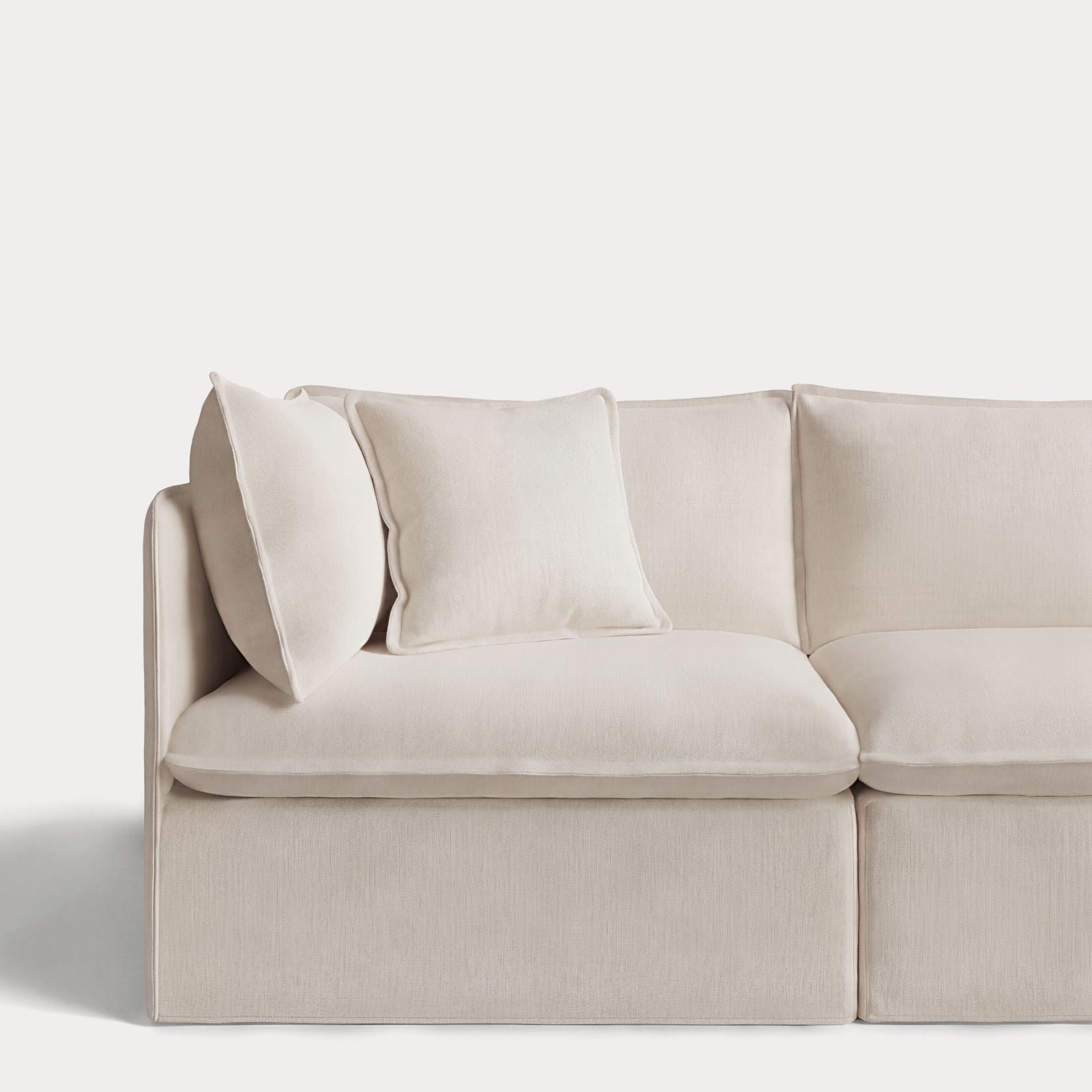 ch_front-view_pillows_16-chai